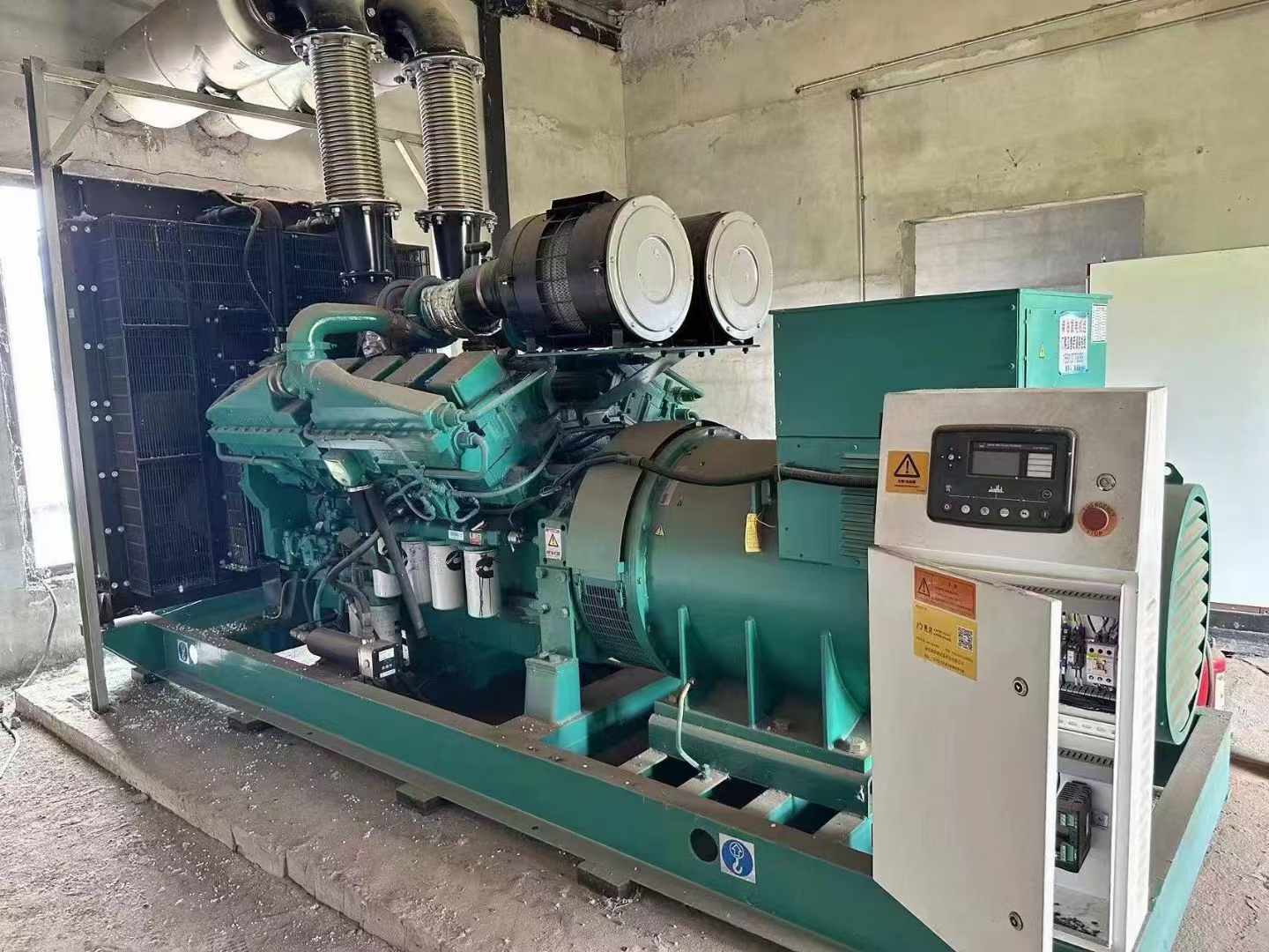 广西无功补偿装置的性能评估需要考虑哪些因素？